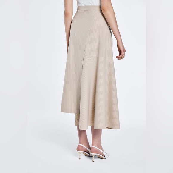 NWT Riva Tailored Pinstripe Two-Piece Skirt Suit in Light Beige - Picture 12 of 12